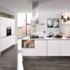 Häcker Design Inselküche Polarweiß