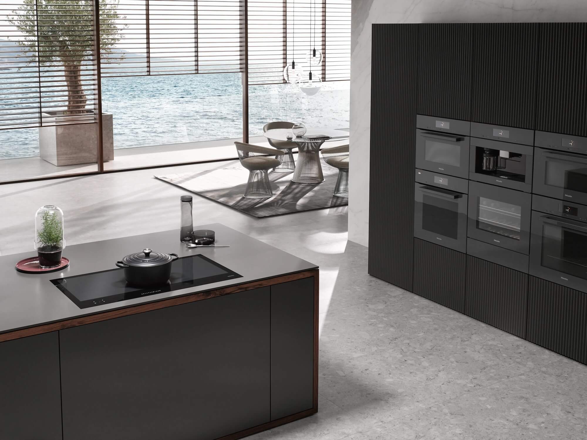 Küche mit Miele Hausgeräten